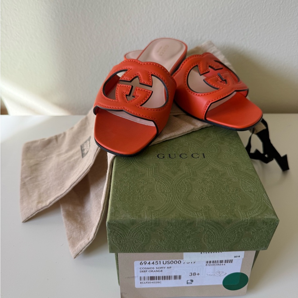 Gucci Women's Orange Slide Sandals - Picture 6 of 7